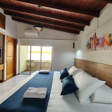 Hotel Boutique Deluxe Home Меделин Екстериор снимка